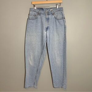 Vintage Levi's High‎ Rise Light Wash 560 Loose Fit Tapered Leg Denim Jeans